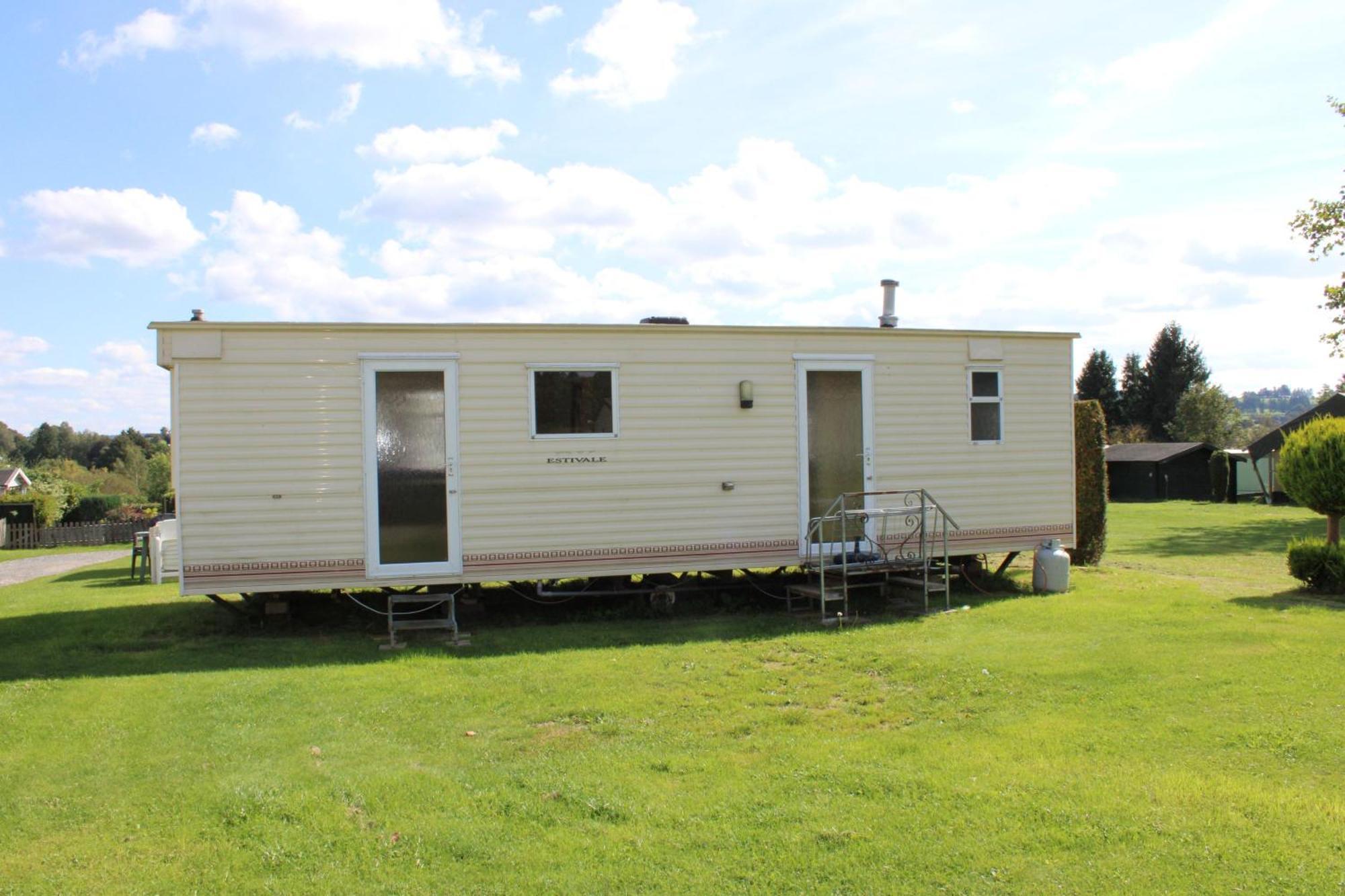 Camping Oos Heem Montenau Exteriér fotografie